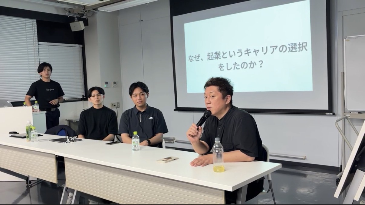 愛知理系キャリアで起業というキャリア選択について話す登壇者